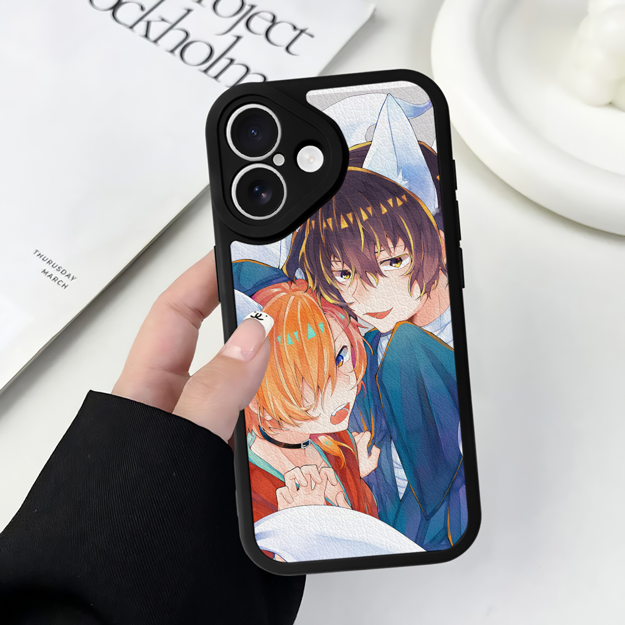 （画像用） 文豪ストレイドッグス Bungo Stray Dogs 【iPhone 16シリーズ対応】シリコンスマホケース（レザー調） 材質：シリコン